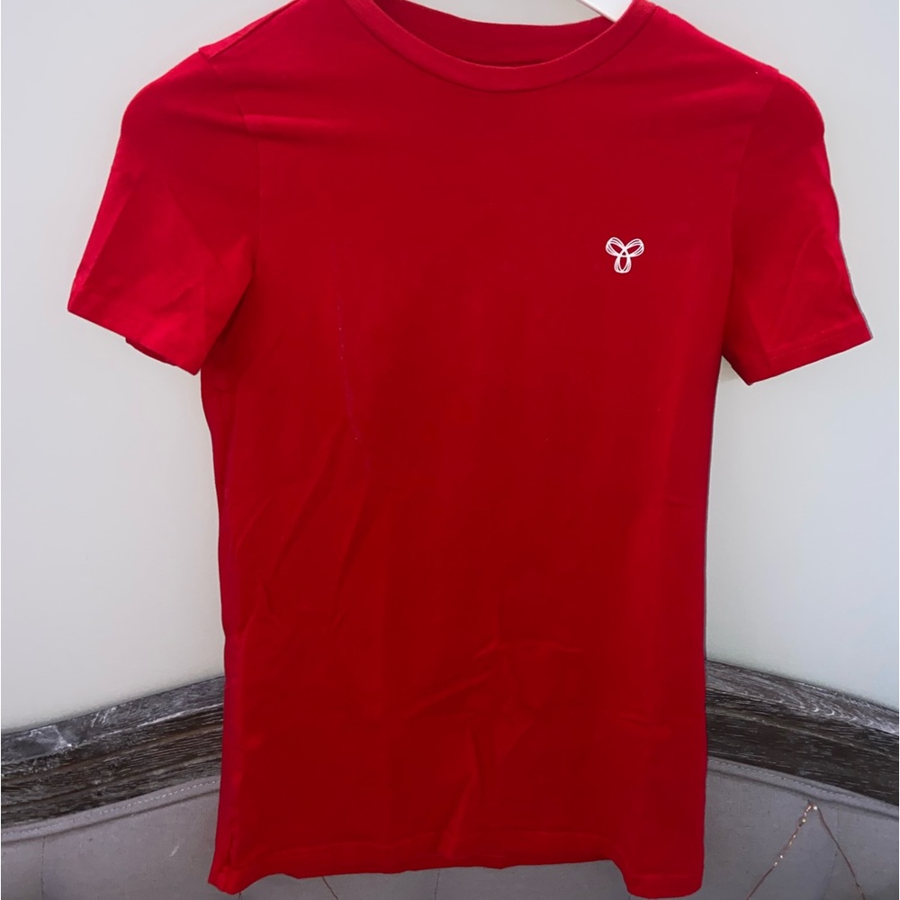 cherry red tna t shirt